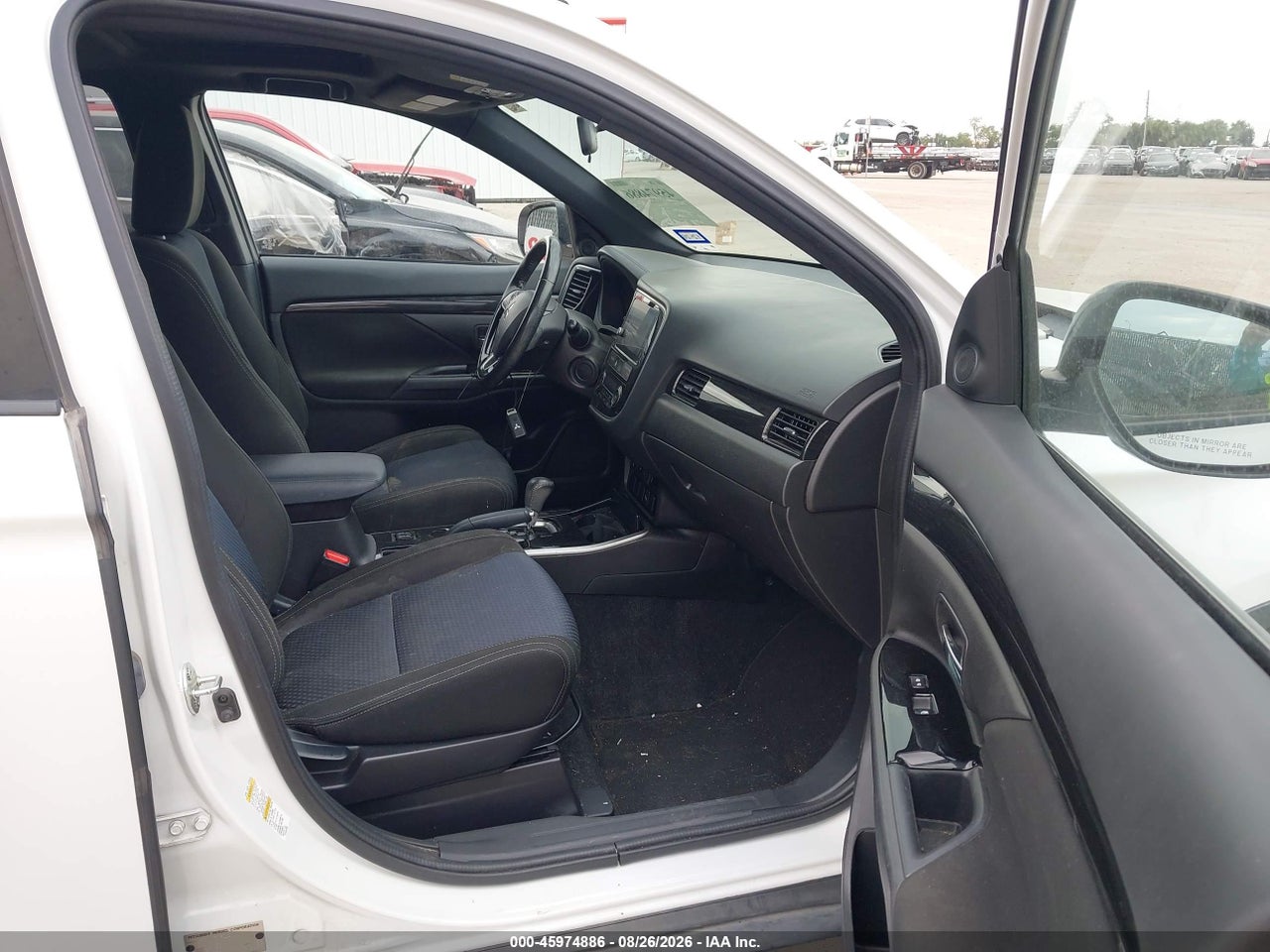 2018 MITSUBISHI OUTLANDER LE · 5/11