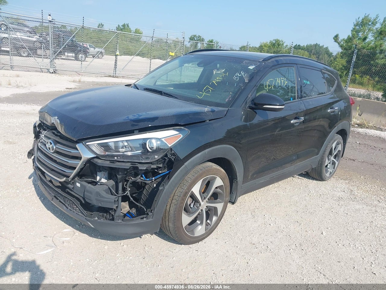 2016 HYUNDAI TUCSON LIMITED · 2/11