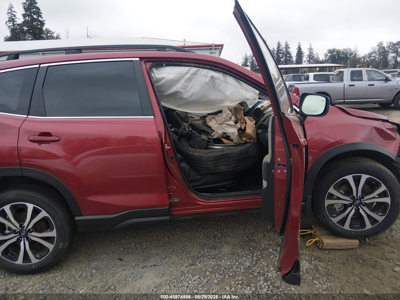 2022 SUBARU FORESTER LIMITED · 5/10