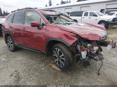 2022 SUBARU FORESTER LIMITED