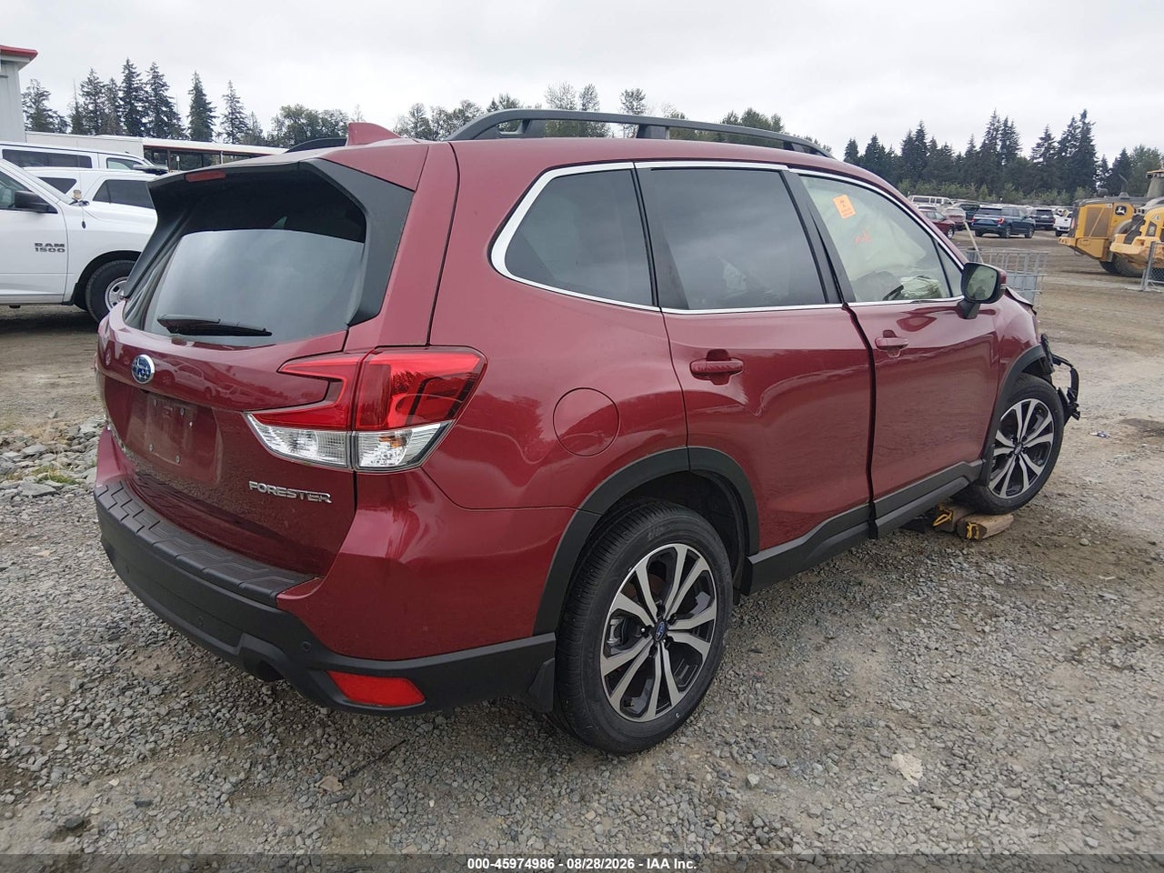 2022 SUBARU FORESTER LIMITED · 4/10