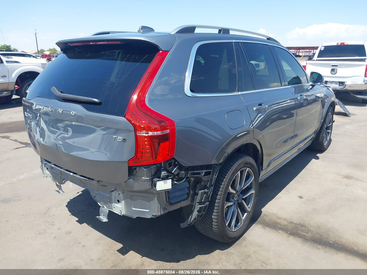 2019 VOLVO XC90 T5 MOMENTUM · 4/11