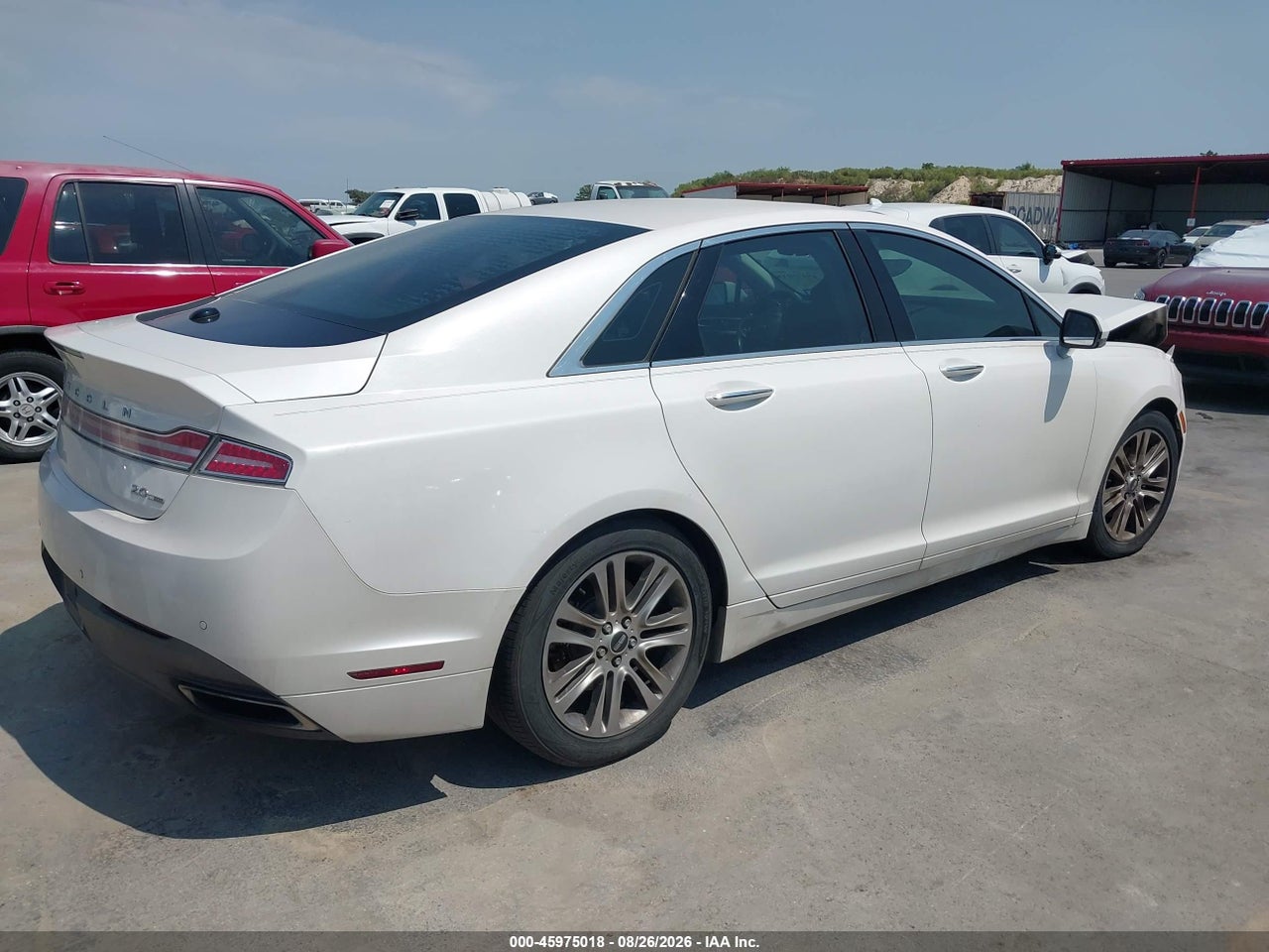 2015 LINCOLN MKZ · 4/11