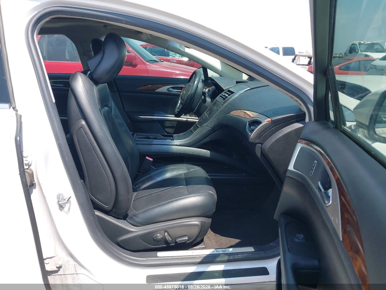 2015 LINCOLN MKZ · 5/11