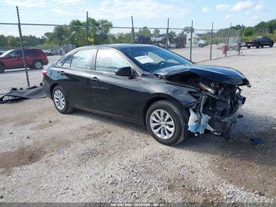 4T4BF1FK0FR****** · 2015 TOYOTA CAMRY LE
