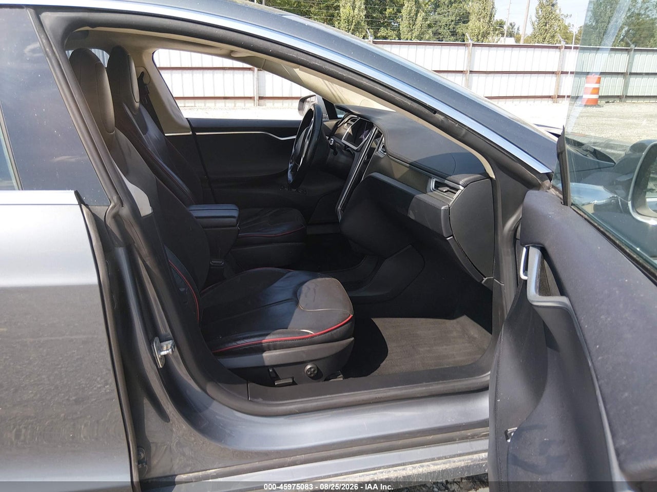 2013 TESLA MODEL S PERFORMANCE · 5/10