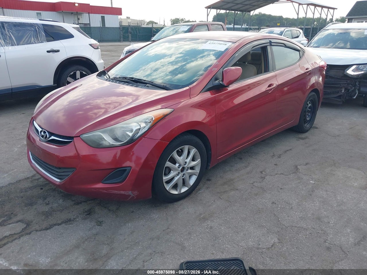 2013 HYUNDAI ELANTRA GLS · 2/10