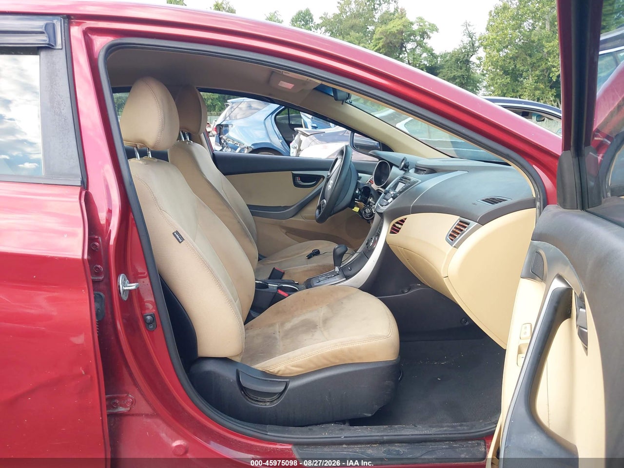 2013 HYUNDAI ELANTRA GLS · 5/10