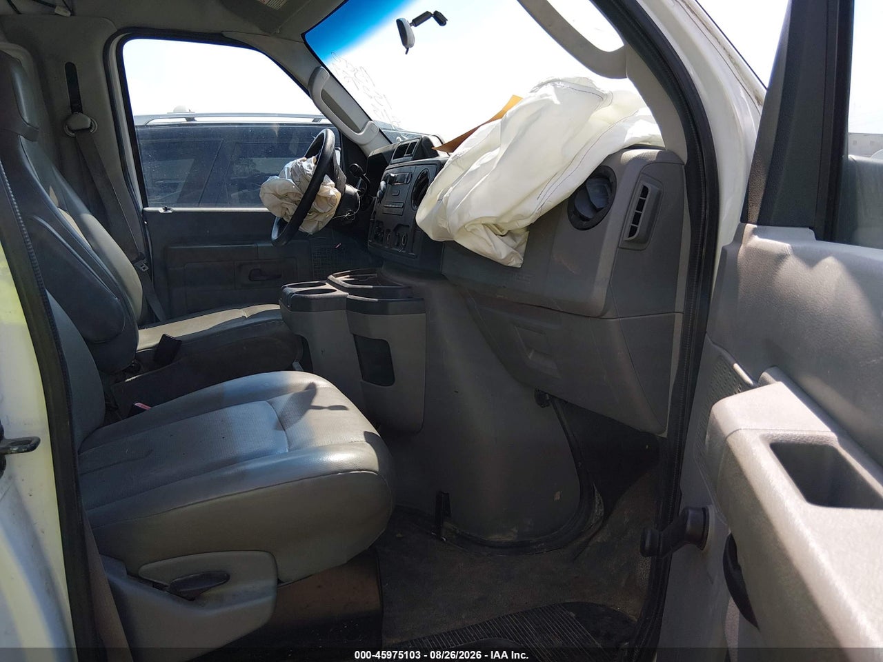 2010 FORD E-250 COMMERCIAL/RECREATIONAL · 5/11