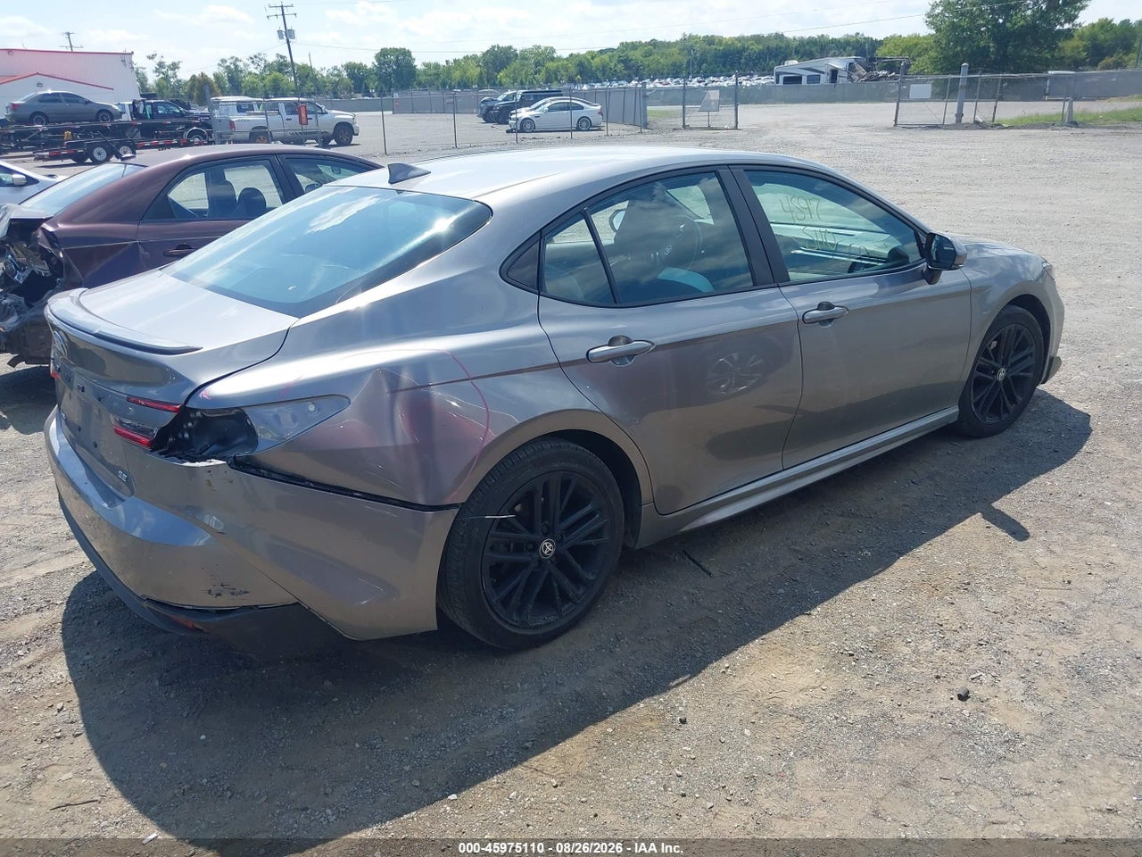 2025 TOYOTA CAMRY SE · 4/11