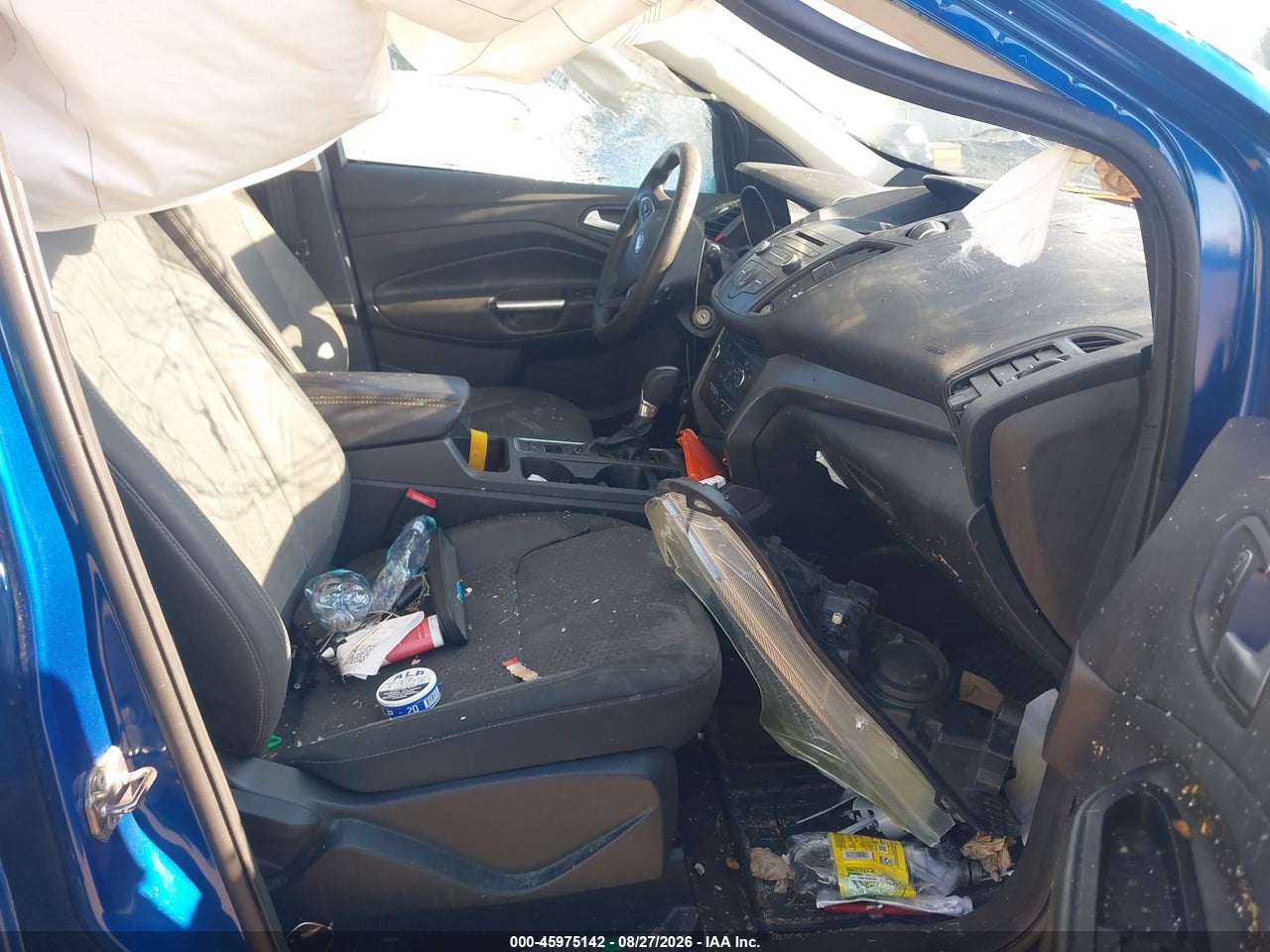 2017 FORD ESCAPE SE · 5/11