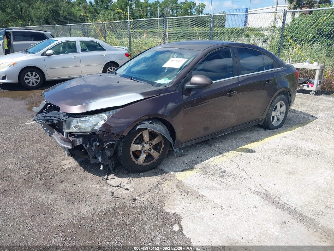 2015 CHEVROLET CRUZE 1LT AUTO · 2/10