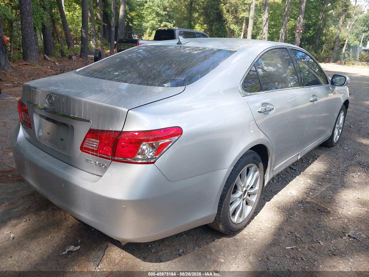 2011 LEXUS ES 350 · 4/11
