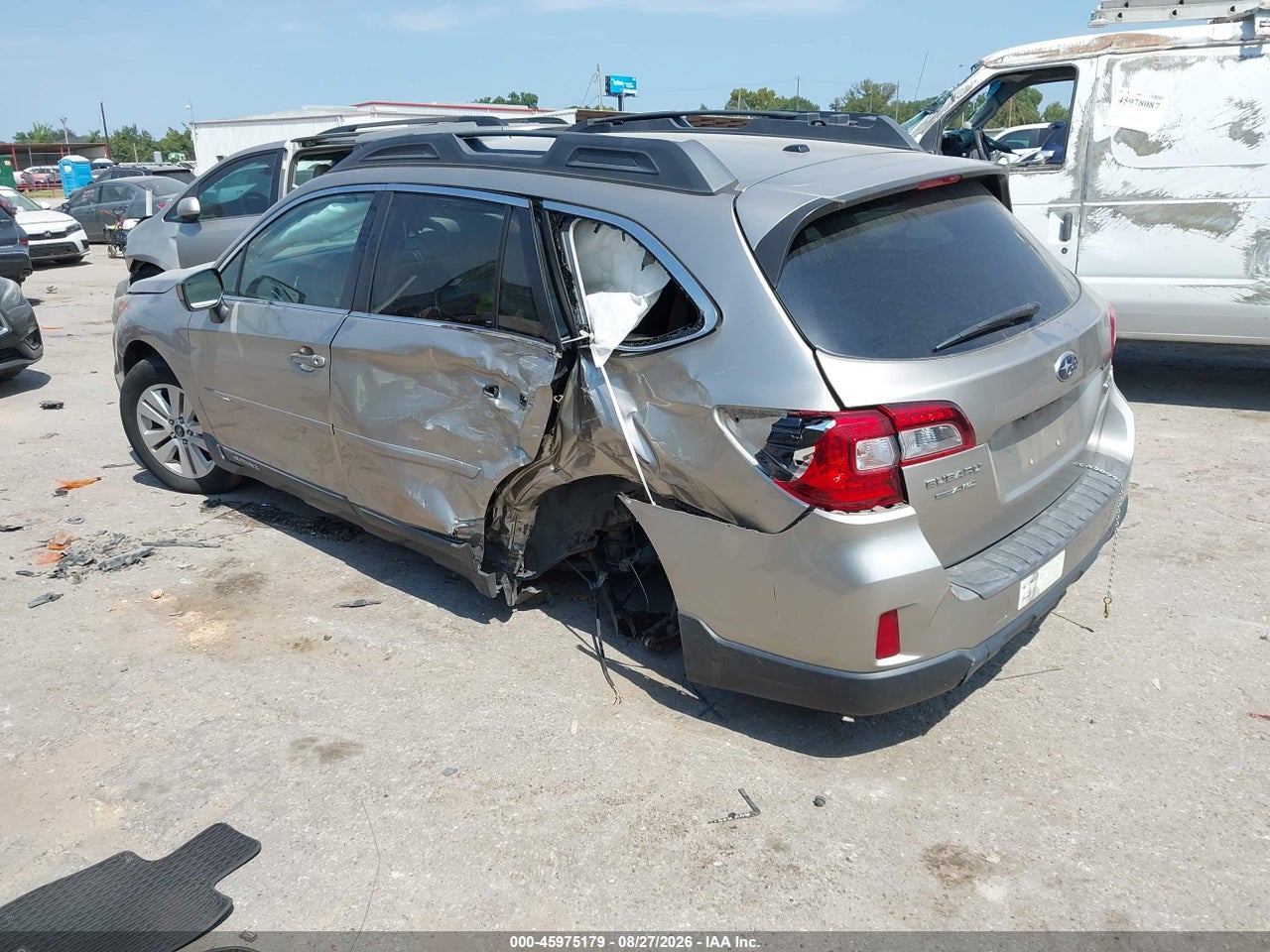 2015 SUBARU OUTBACK 2.5I PREMIUM · 3/11