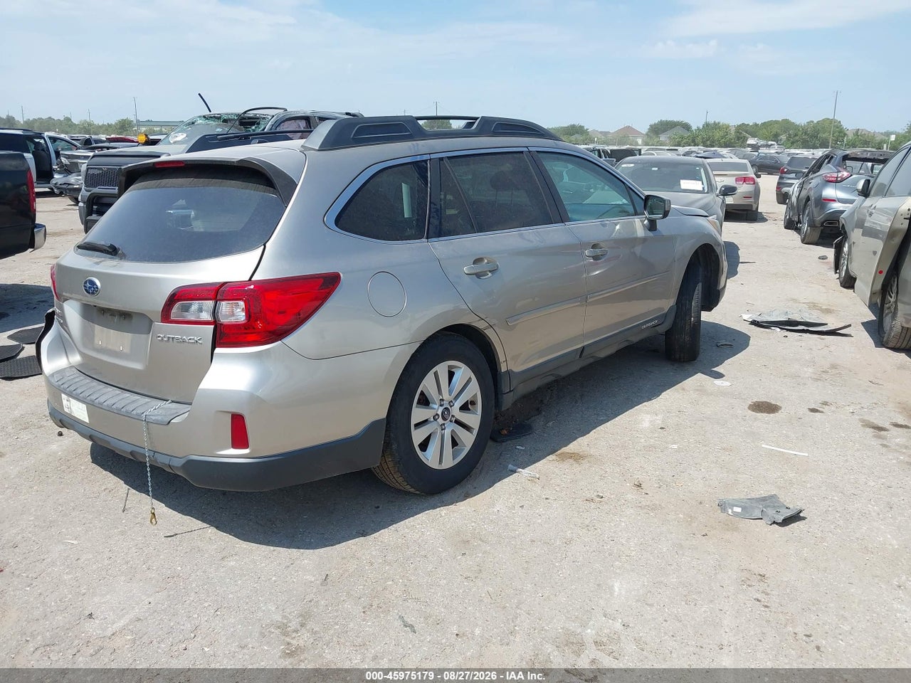 2015 SUBARU OUTBACK 2.5I PREMIUM · 4/11