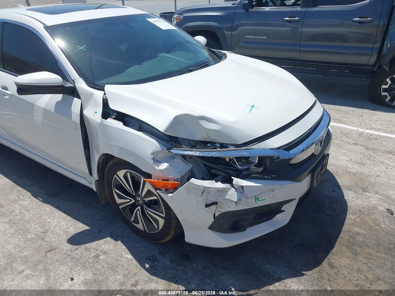 2017 HONDA CIVIC EX-T · 6/11