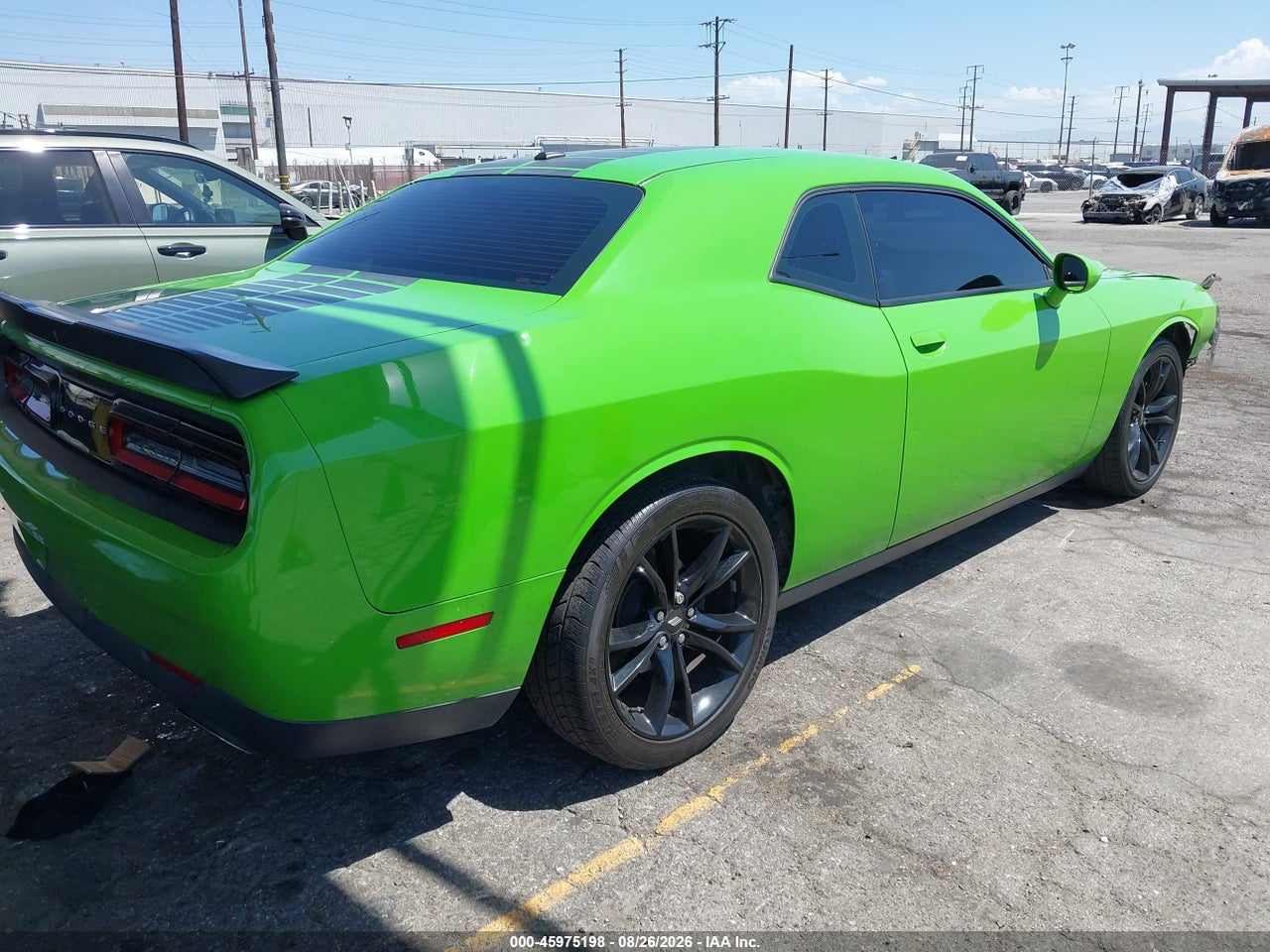 2017 DODGE CHALLENGER SXT · 4/11