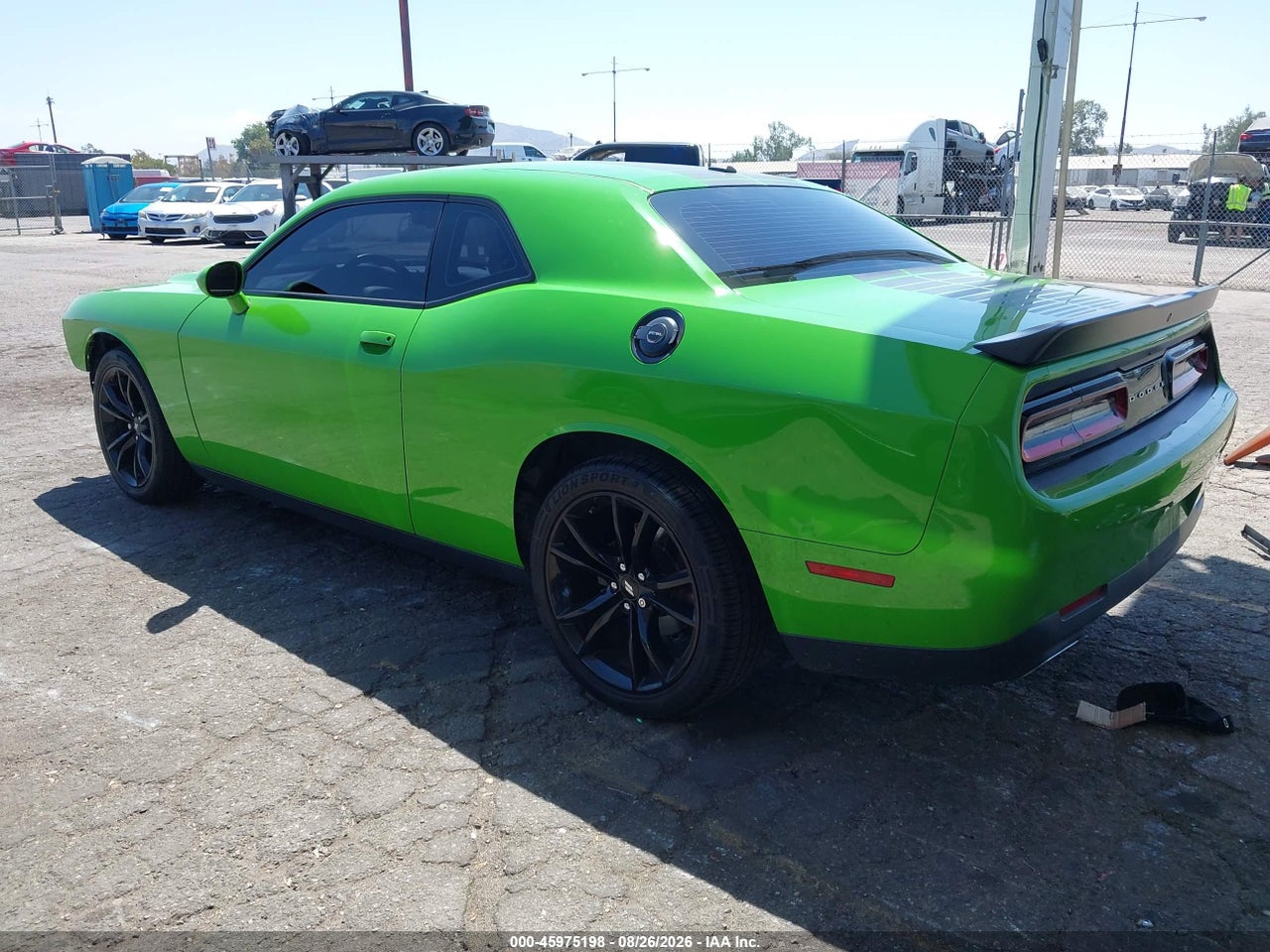 2017 DODGE CHALLENGER SXT · 3/11
