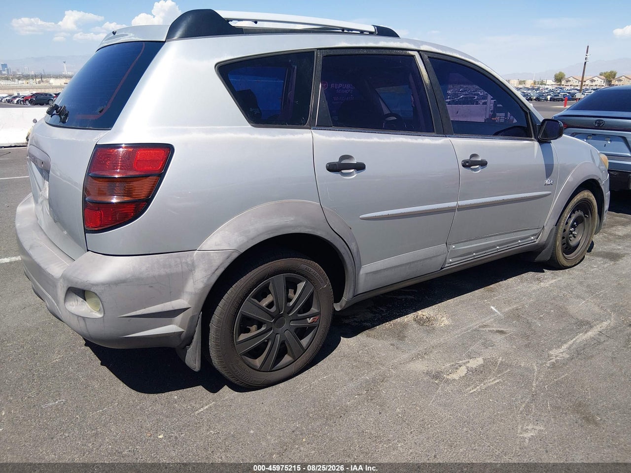 2003 PONTIAC VIBE · 4/11