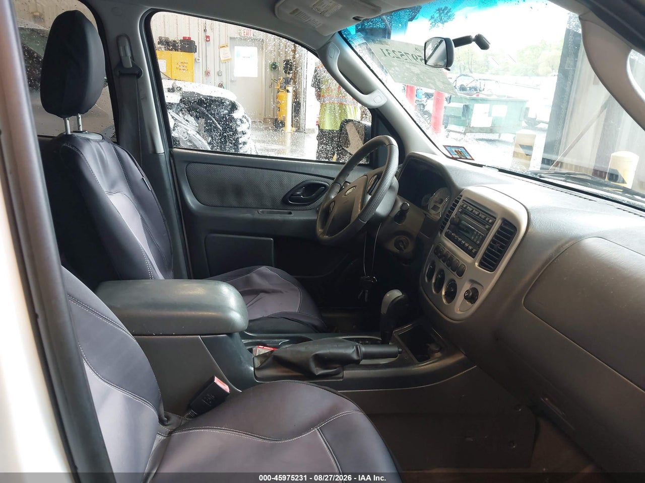 2006 FORD ESCAPE HYBRID   · 5/11