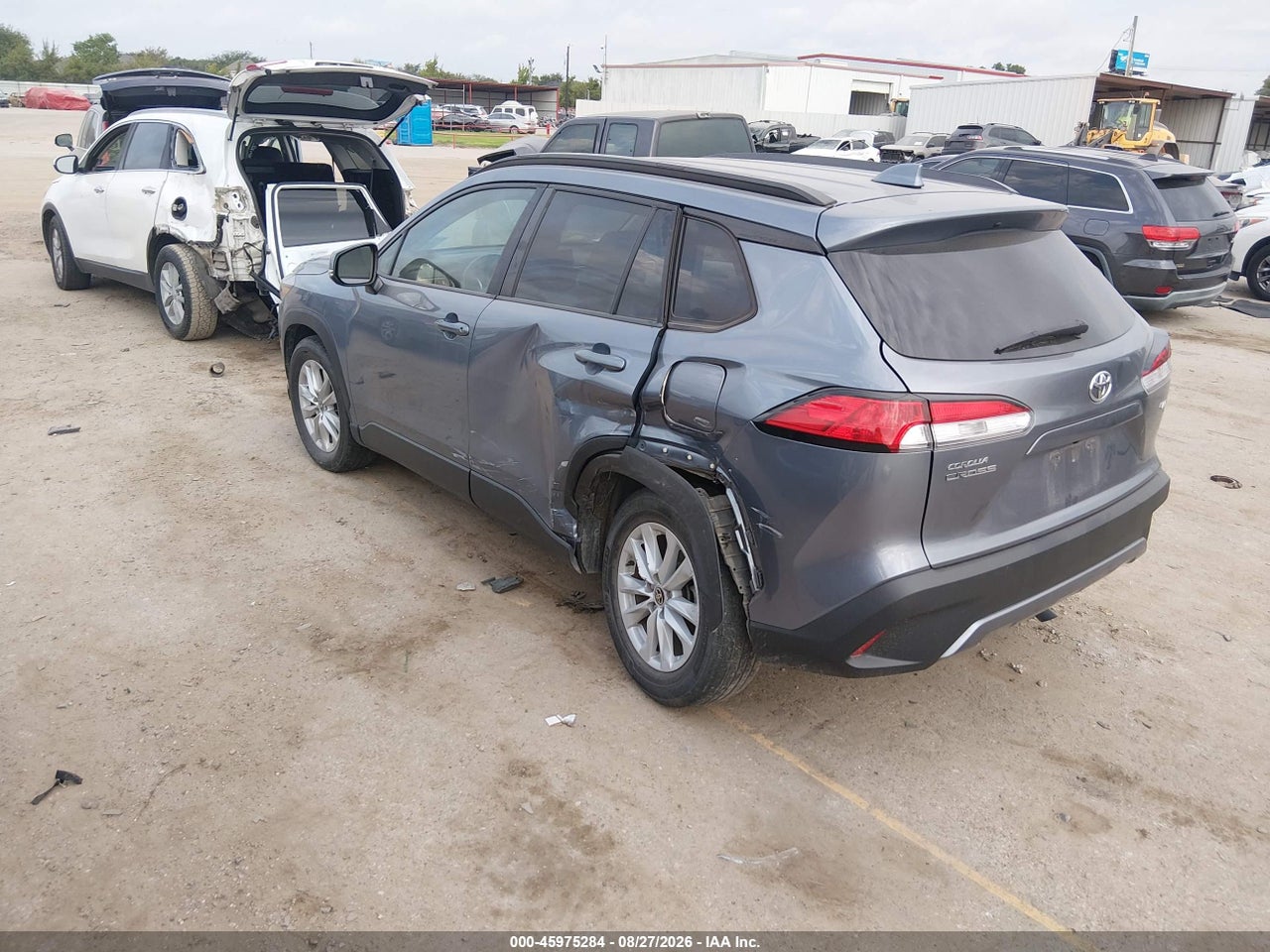 2022 TOYOTA COROLLA CROSS LE · 3/10