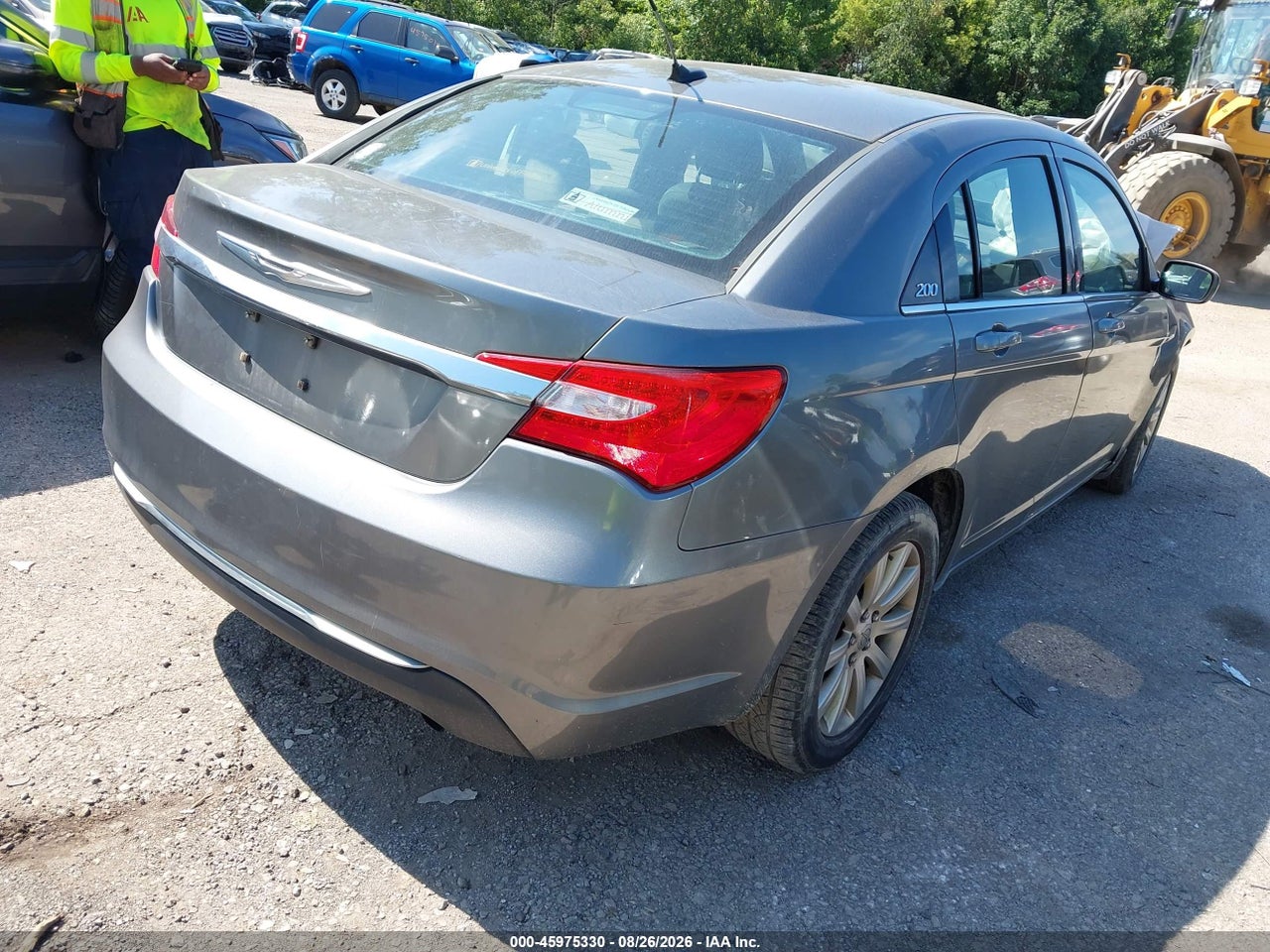 2012 CHRYSLER 200 TOURING · 4/11