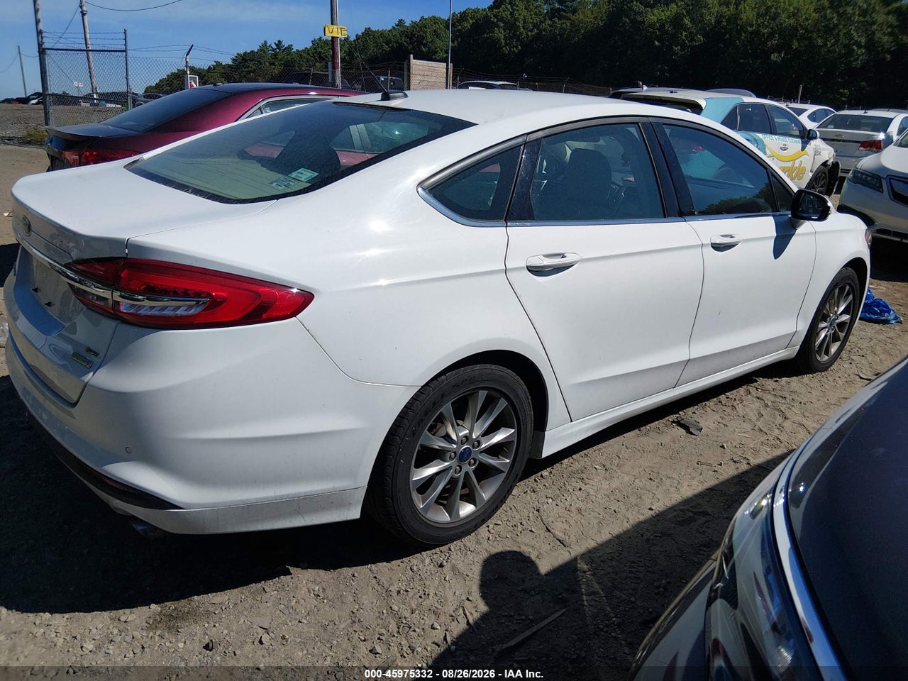 2017 FORD FUSION SE · 4/11