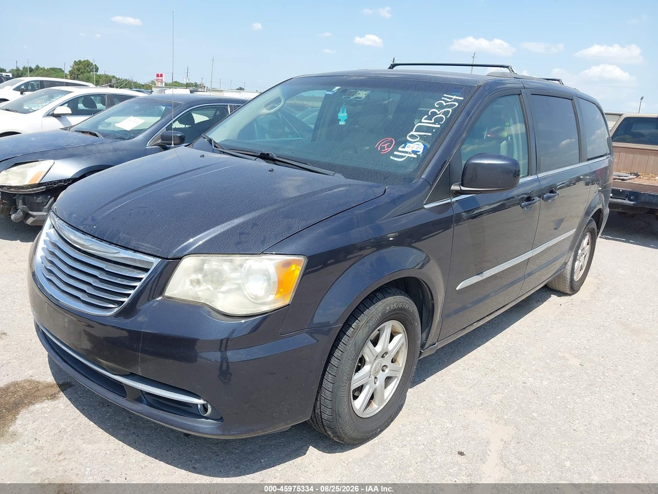 2013 CHRYSLER TOWN &amp; COUNTRY TOURING · 6/11