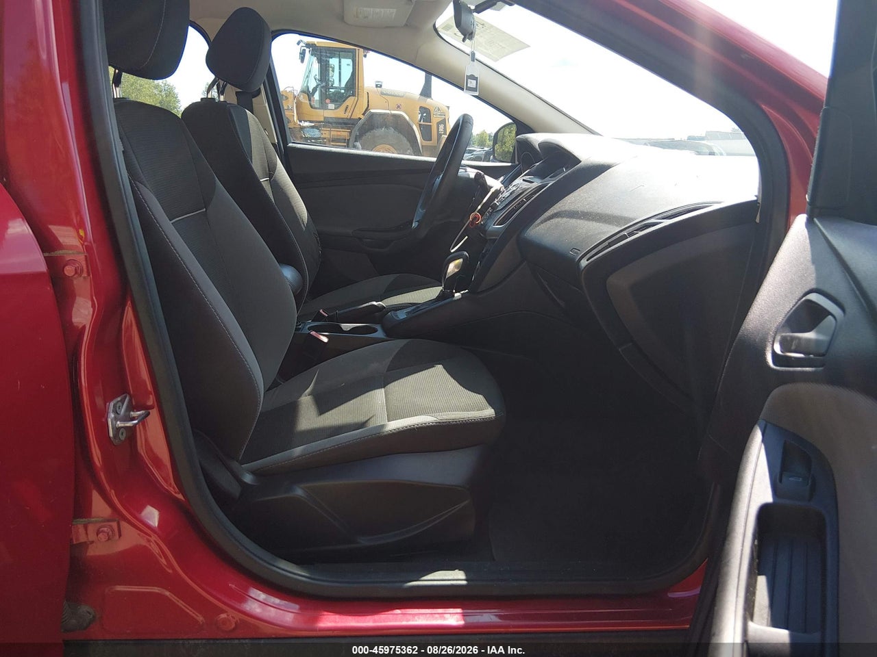 2012 FORD FOCUS SE · 5/11