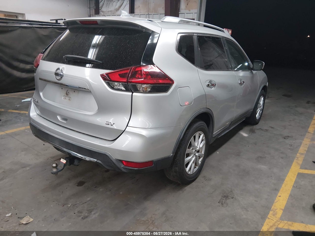 2018 NISSAN ROGUE SV · 4/11