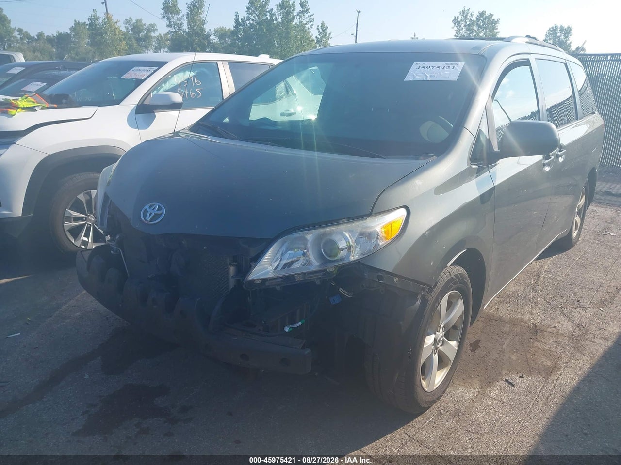 2012 TOYOTA SIENNA LE V6 8 PASSENGER · 6/11