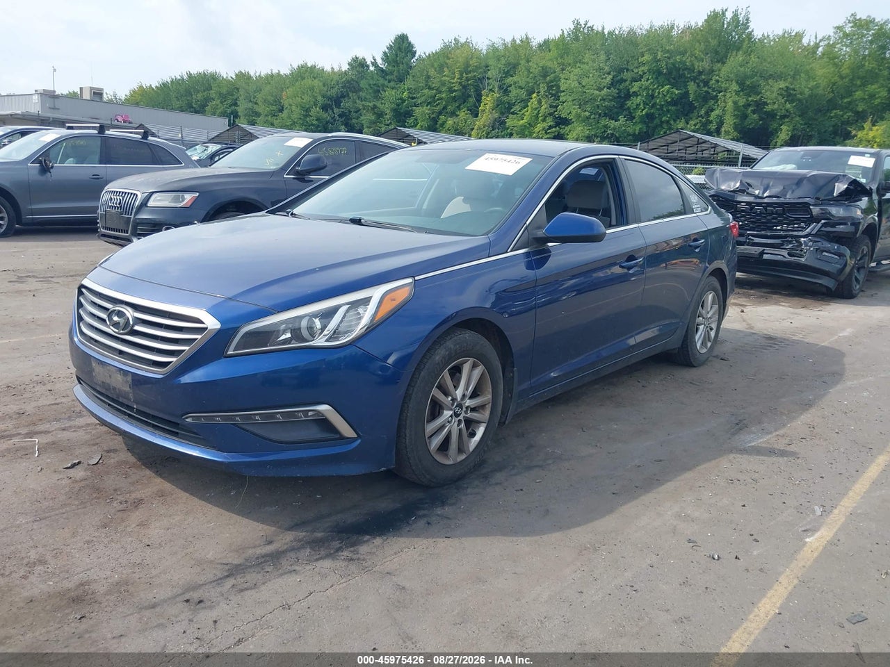 2015 HYUNDAI SONATA SE · 2/11