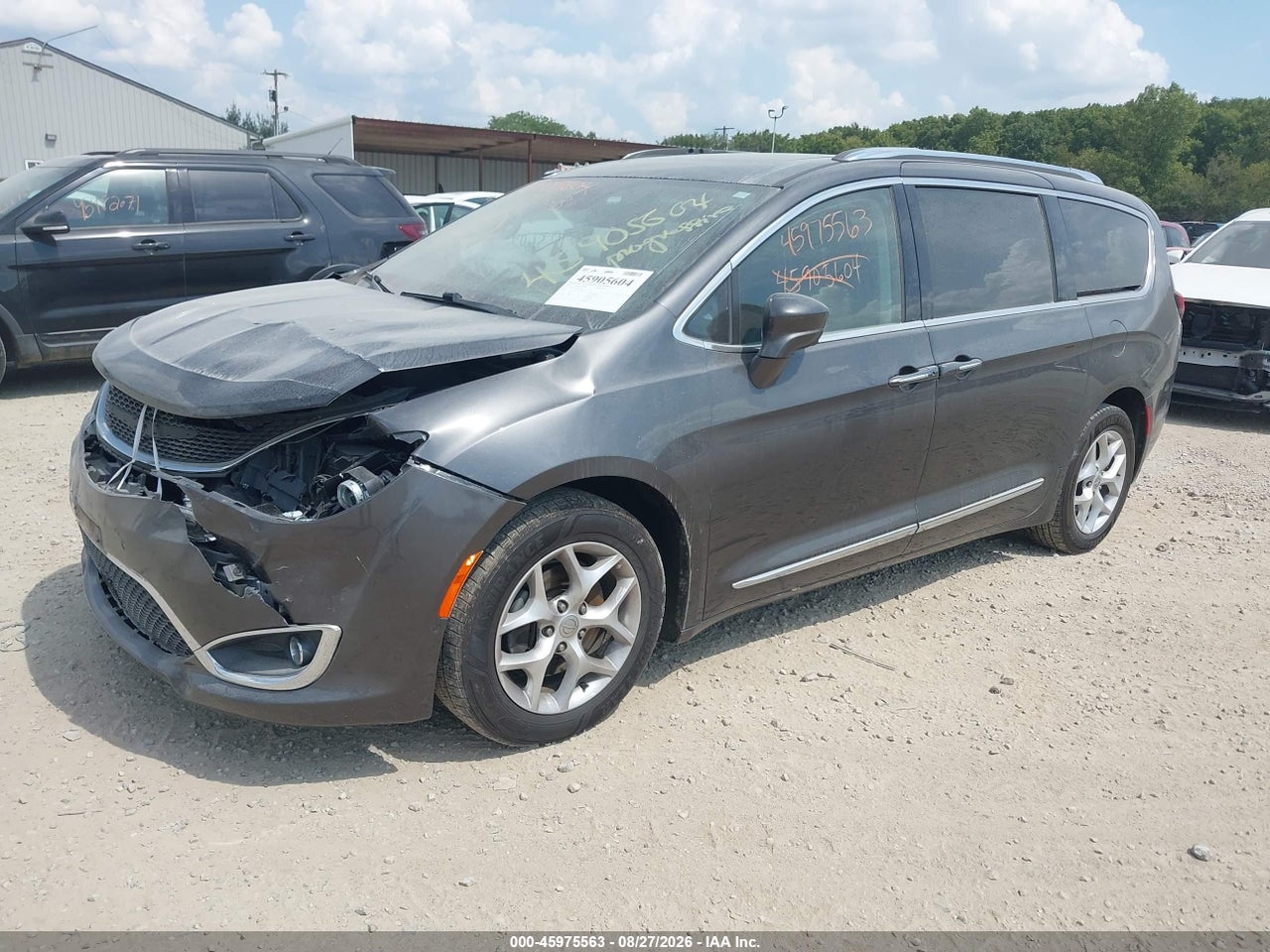 2018 CHRYSLER PACIFICA TOURING L PLUS · 2/11