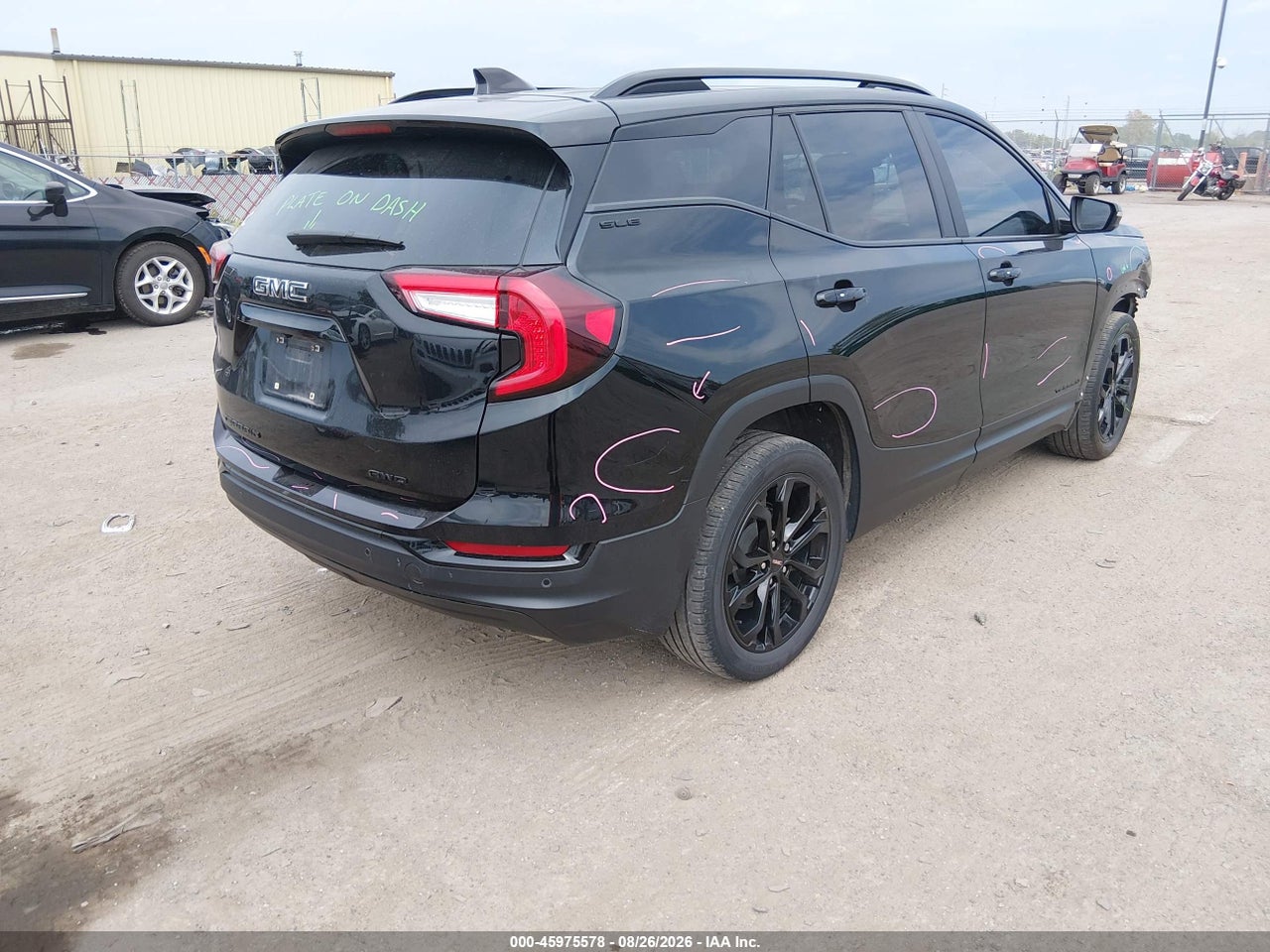 2022 GMC TERRAIN AWD SLE · 4/11