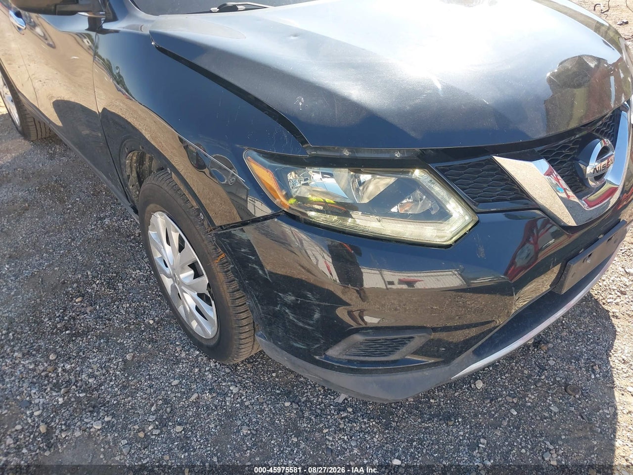 2016 NISSAN ROGUE S · 6/11