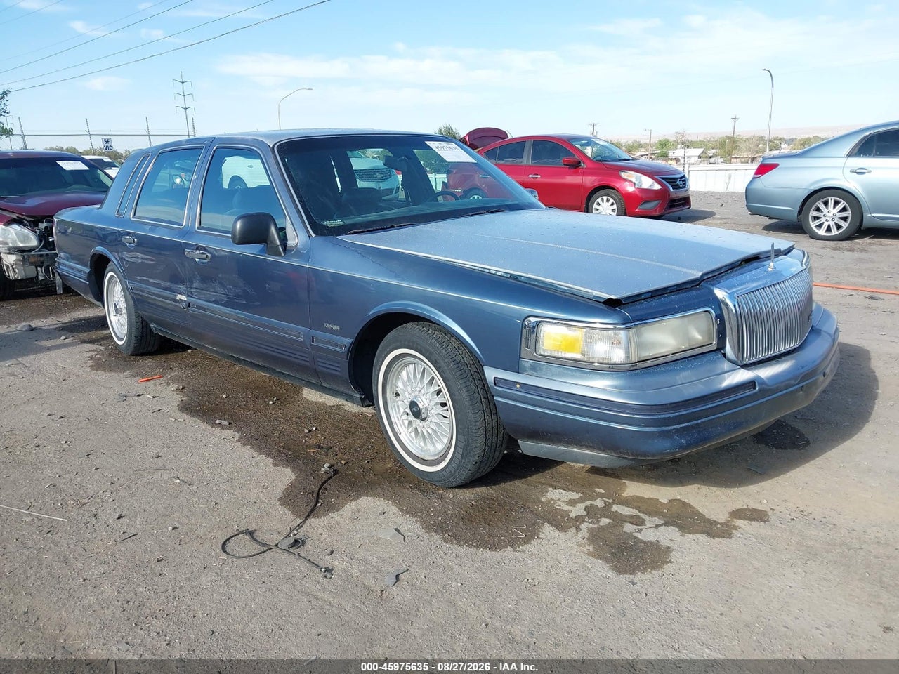 1LNLM82W2TY****** · 1996 LINCOLN TOWN CAR SGN/DMND ANV/CYPRESS/JN