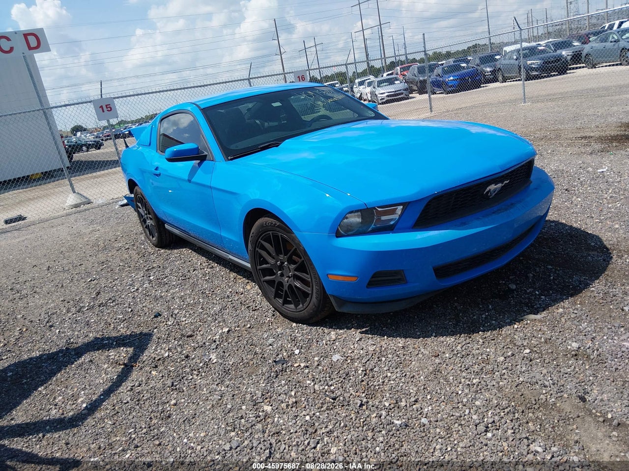 2012 FORD MUSTANG V6