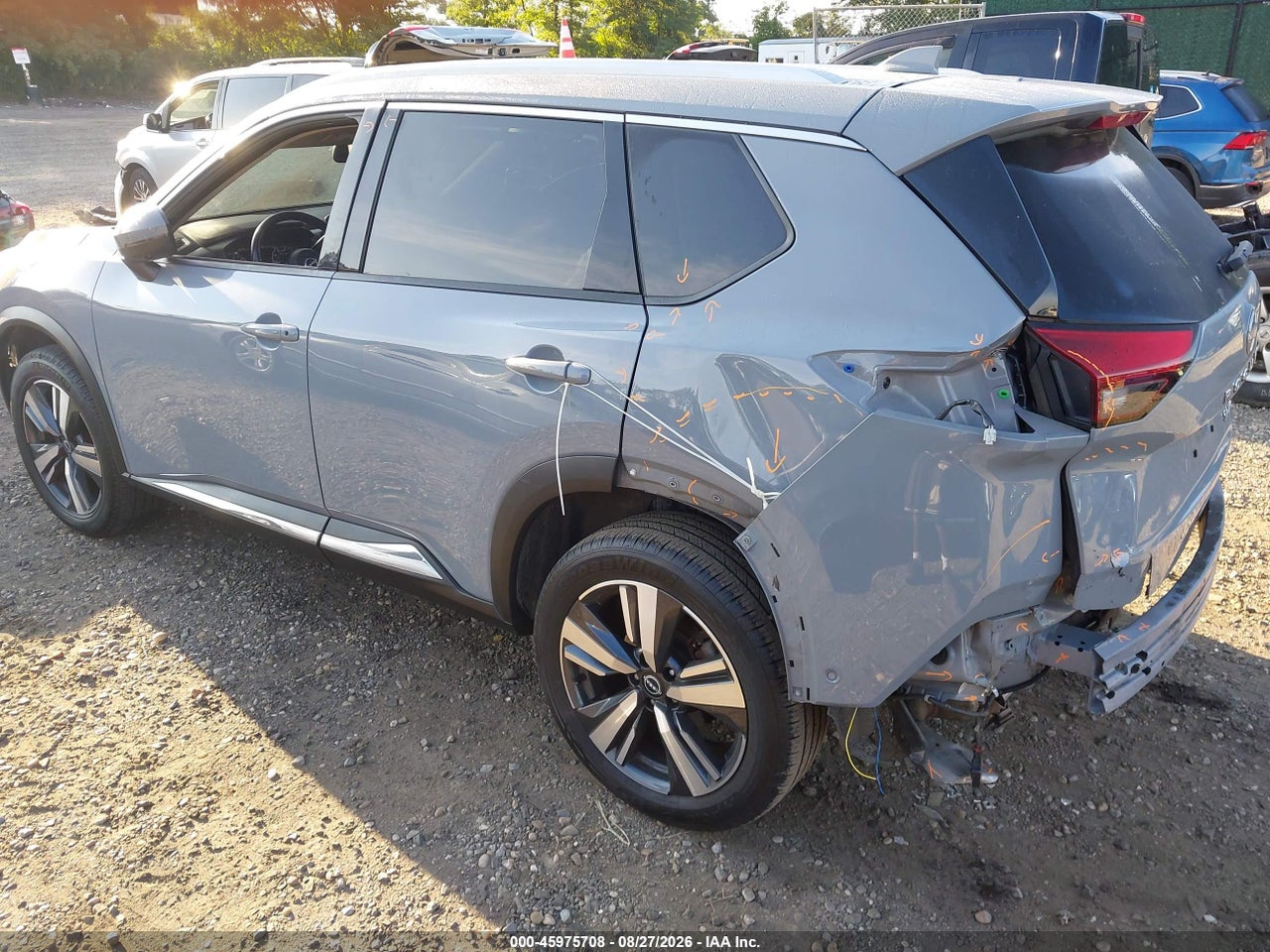 2023 NISSAN ROGUE SL INTELLIGENT AWD · 3/11