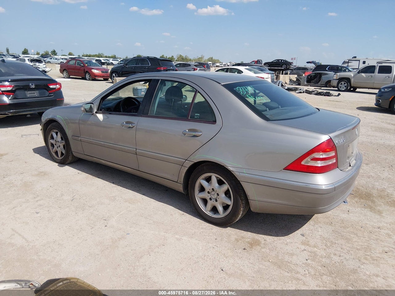 2004 MERCEDES-BENZ C 320   · 3/11