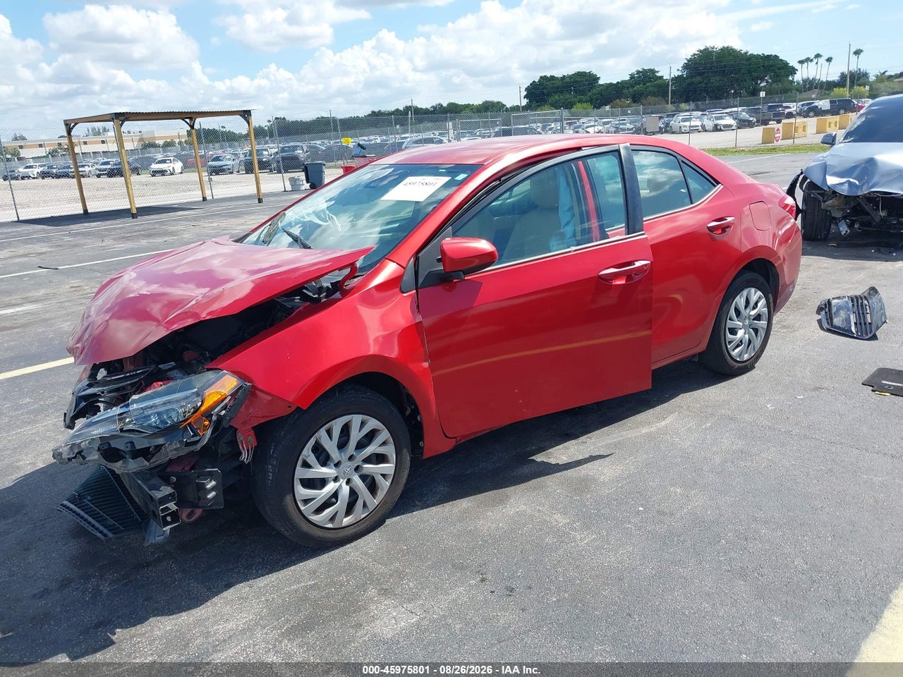 2018 TOYOTA COROLLA LE · 2/11