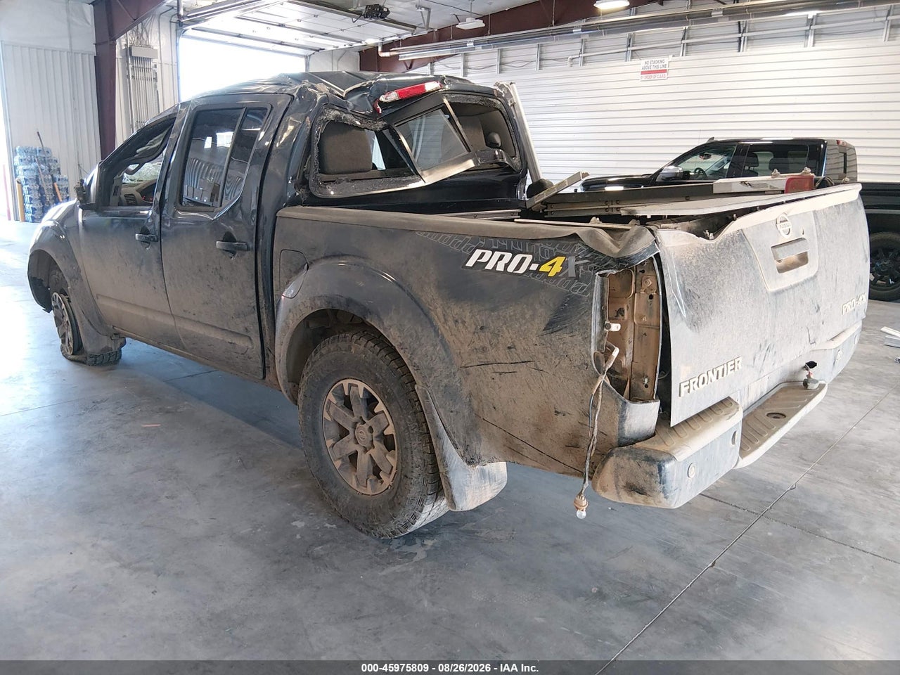 2016 NISSAN FRONTIER PRO-4X · 3/11