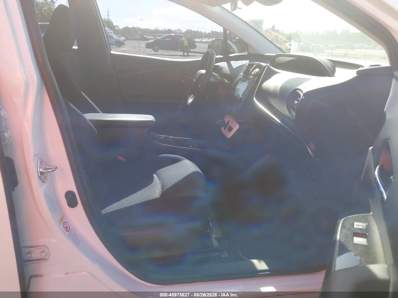 2018 TOYOTA PRIUS TWO · 5/11