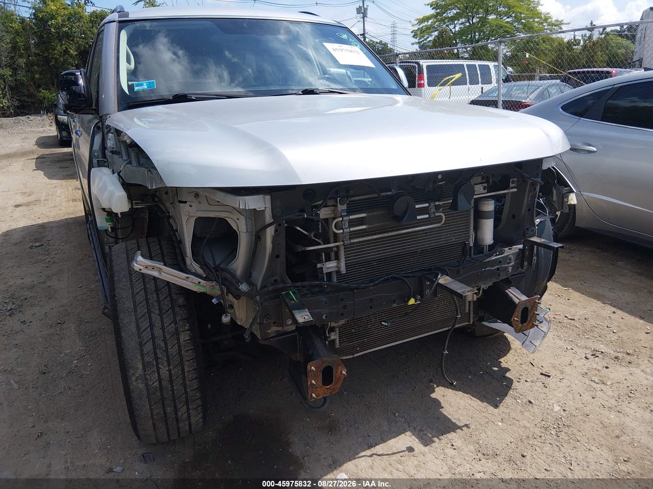 2020 NISSAN ARMADA SL 4WD · 6/11