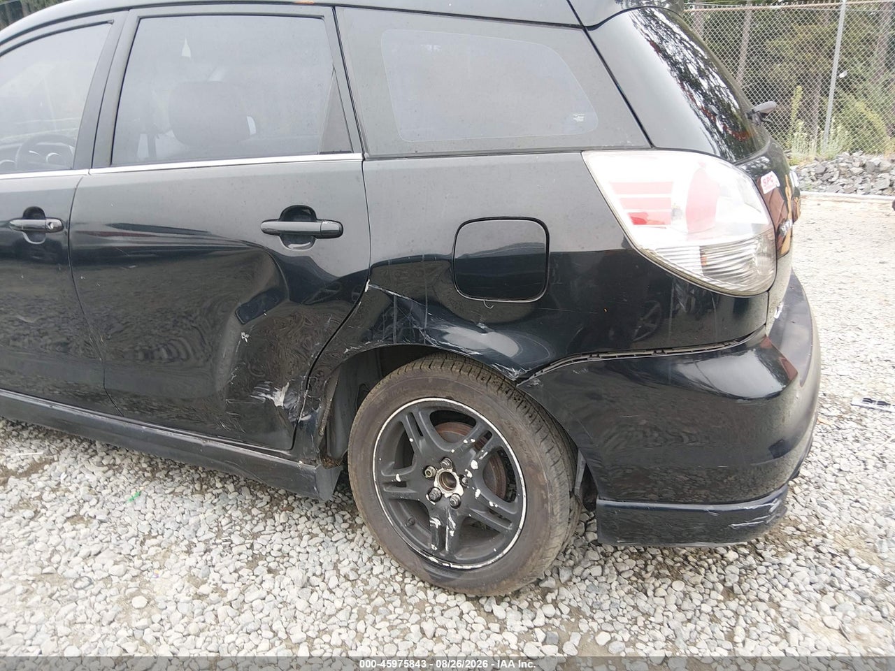 2005 TOYOTA MATRIX XR · 6/10