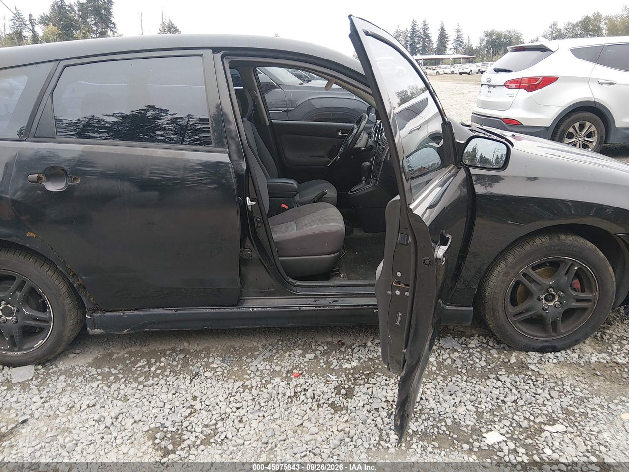 2005 TOYOTA MATRIX XR · 5/10