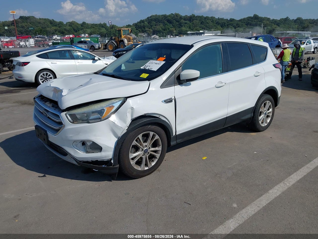 2017 FORD ESCAPE SE · 2/11