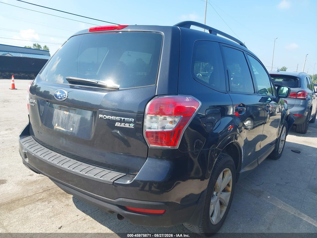 2015 SUBARU FORESTER 2.5I PREMIUM · 4/11