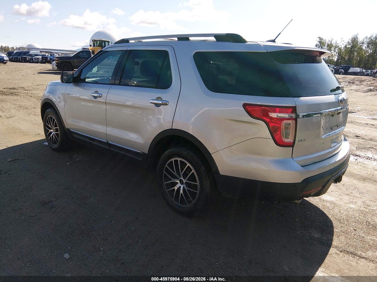 2015 FORD EXPLORER XLT · 3/11