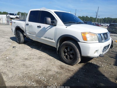 2013 NISSAN TITAN PRO-4X