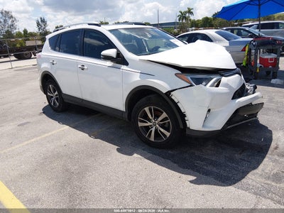 2018 TOYOTA RAV4 XLE
